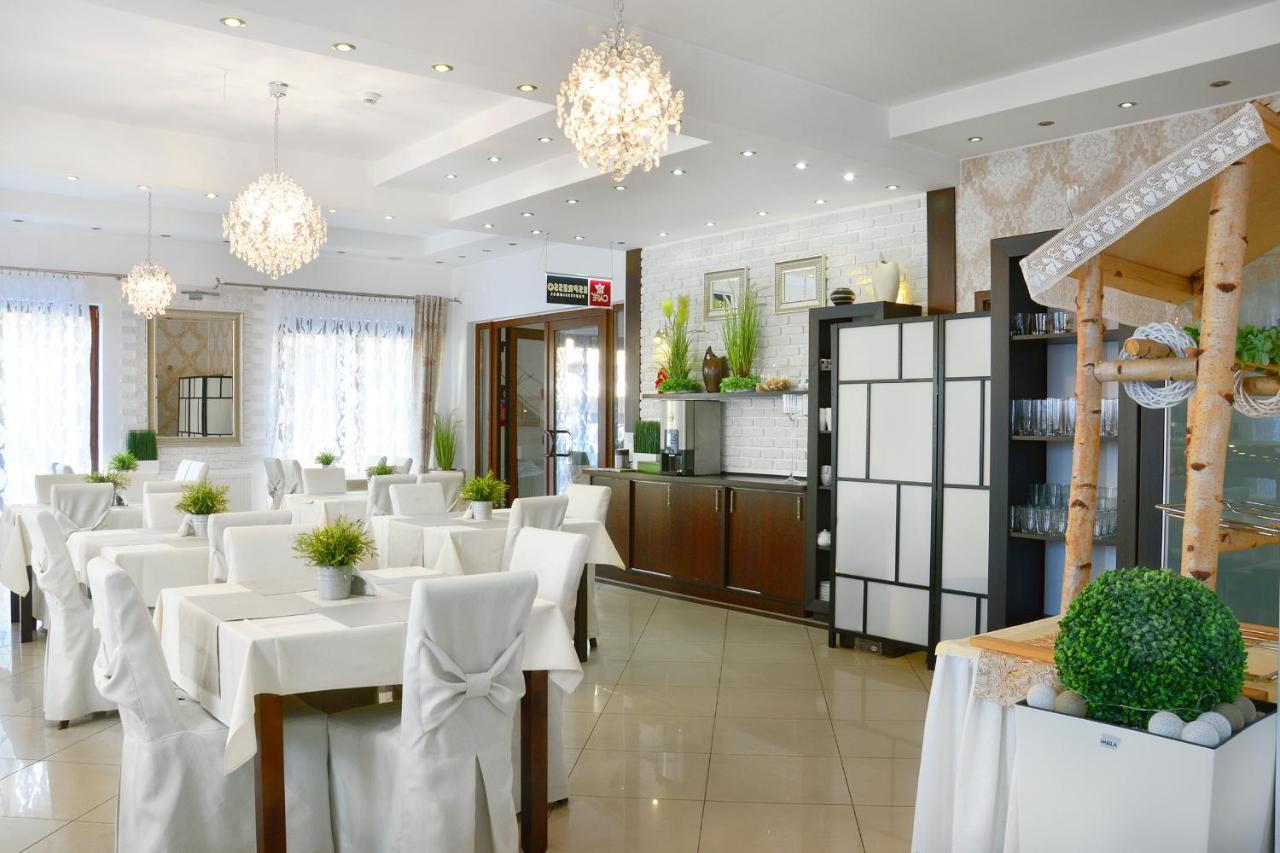 Delfin Bed and Breakfast Międzywodzie Exteriör bild